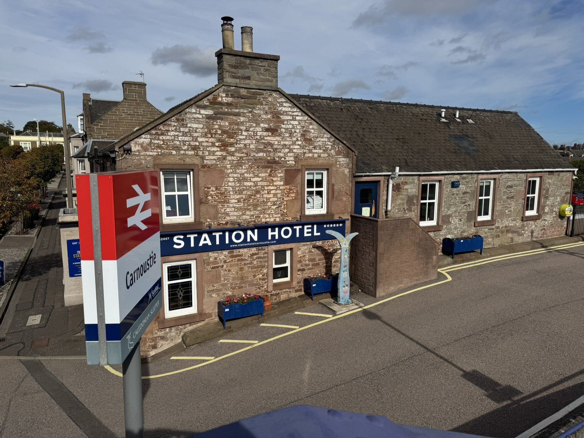 Planning a Car-Free Stay in Carnoustie
