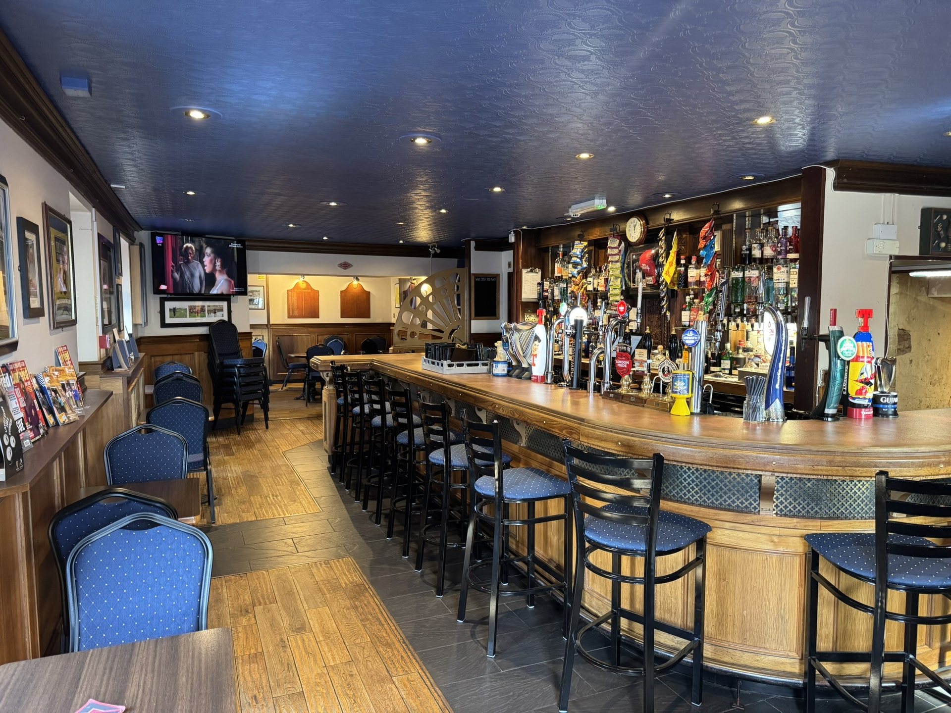 Main Bar